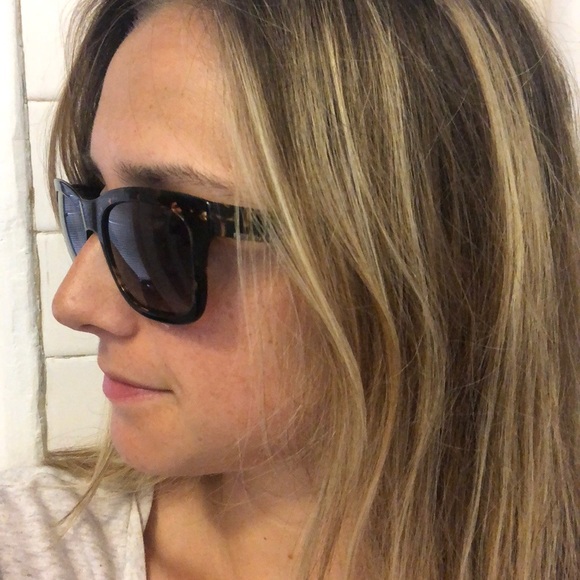 Hugo Boss Tortoise Shell Sunglasses - Picture 6 of 6